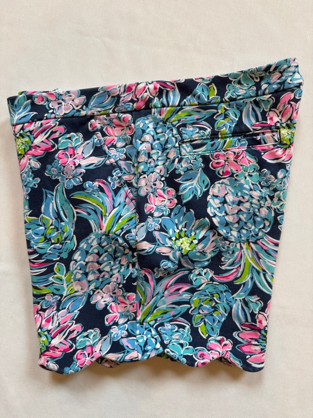Lilly Pulitzer Buttercup Knit Shorts High Tide Navy Pineapple Paradise Size 12 - Picture 8 of 13